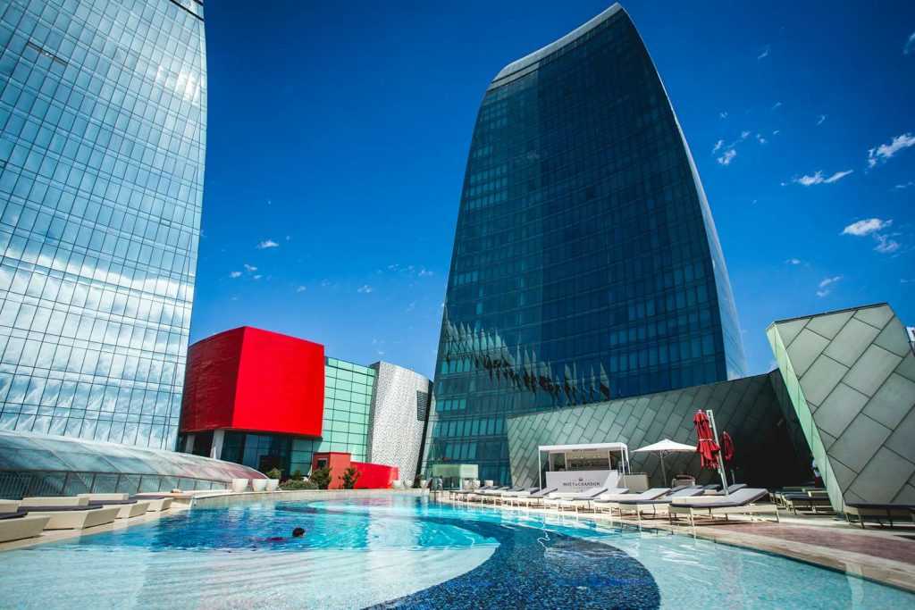 هتل فیرمونت از هتل های پرطرفدار باکو
